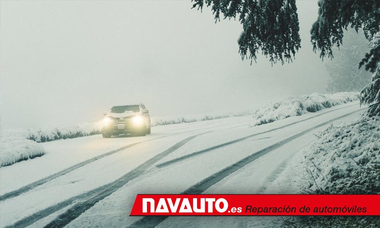 El mantenimiento del coche en el invierno para una conducción segura